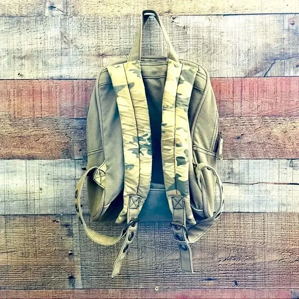Vintage Looney Tunes Vintage Pussyfoot Army Backpack
